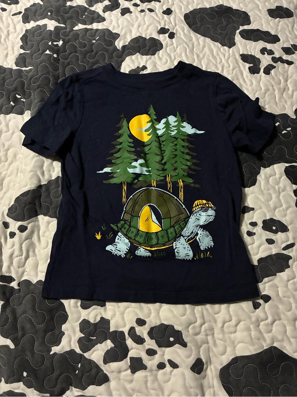 Old Navy Navy Tee with Turtle Camping wGraphic